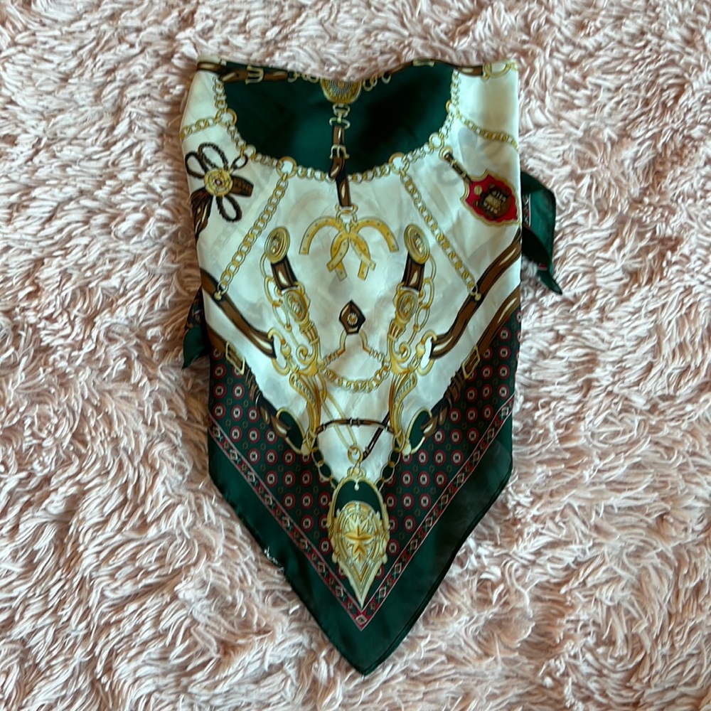 Bandanna top